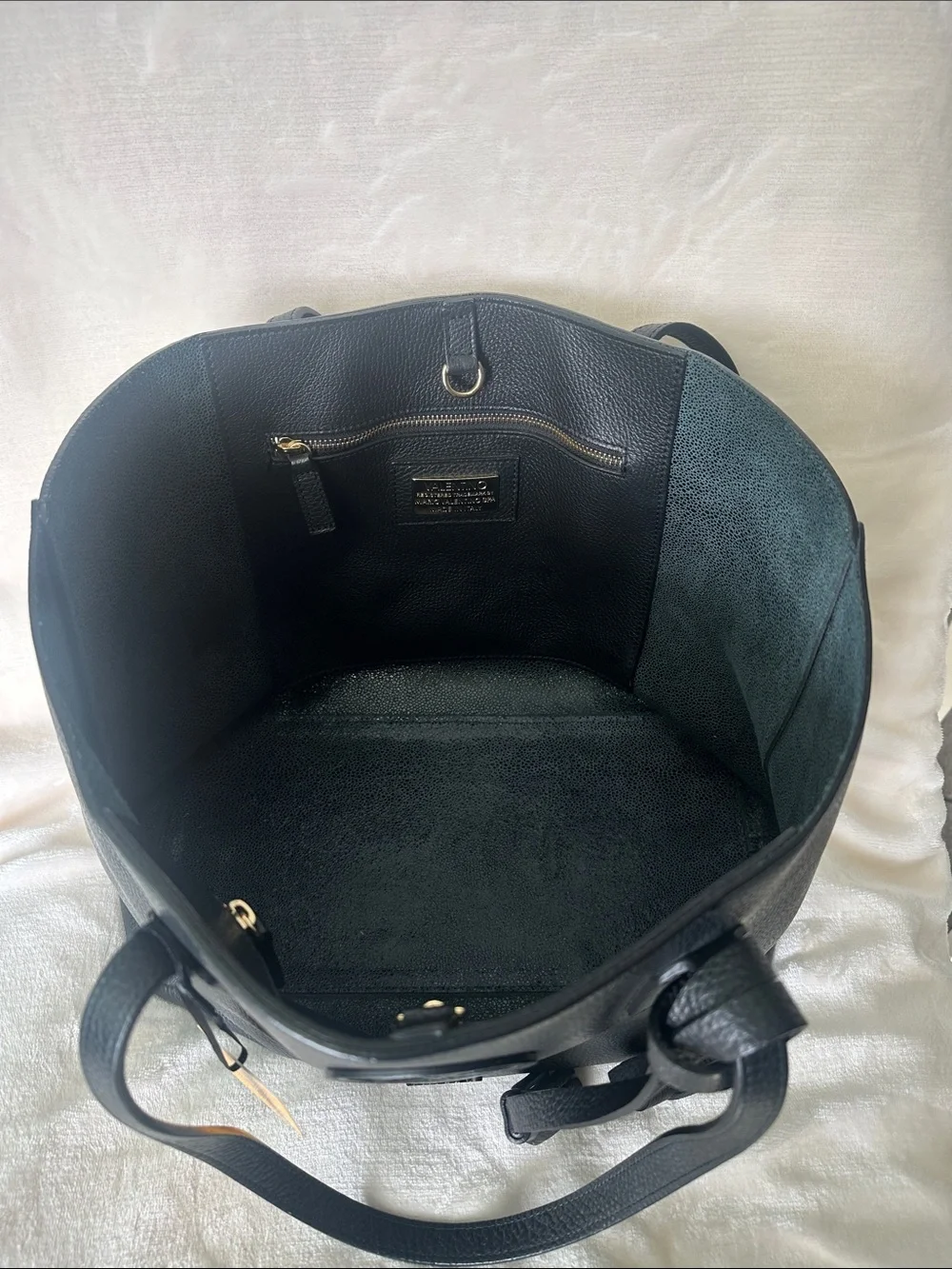 Valentino by Mario Valentino Soho Leather Shopper